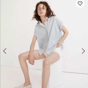 Madewell Courier Pintuck-Back Shirt in Stripe in size XXS color: Distant Ocean